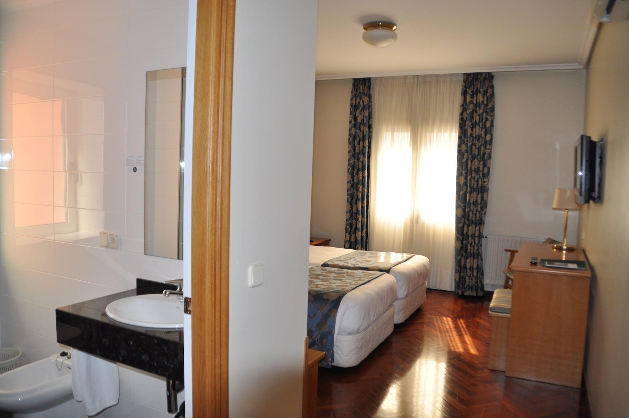 Hotel Crunia I 아 코루냐 외부 사진
