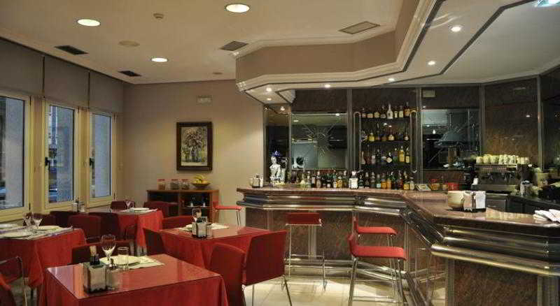 Hotel Crunia I 아 코루냐 외부 사진