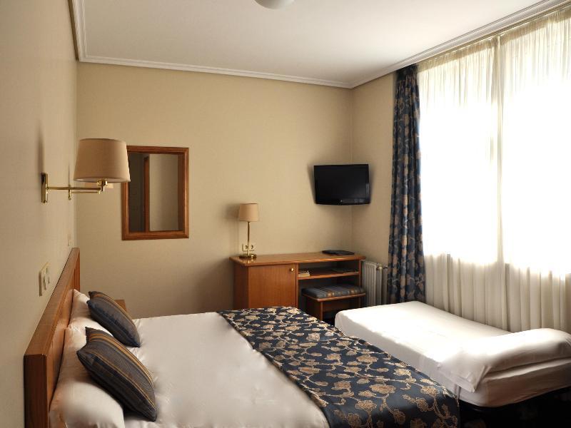 Hotel Crunia I 아 코루냐 외부 사진